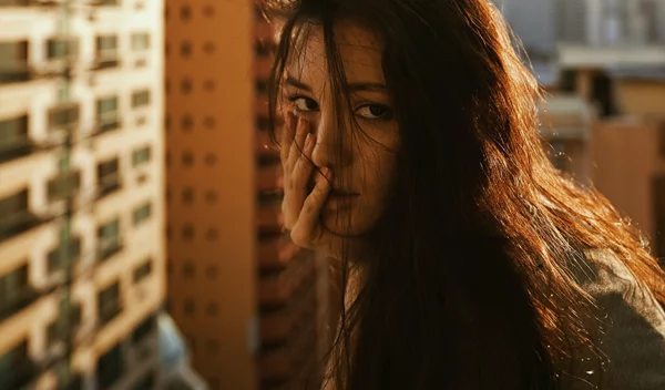 5 φαινομενικά ασήμαντα λάθη ομορφιάς που καταστρέφουν την εμφάνισή σου