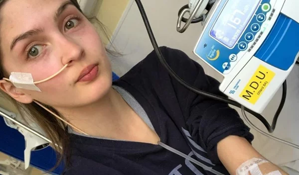 Γυναίκα με ανίατη ασθένεια, μηνύει τον γιατρό της μητέρας της που της επέτρεψε να γεννηθεί