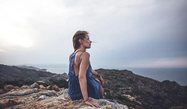 Μετά τις διακοπές: Πώς θα αντιμετωπίσεις τη μελαγχολία της επιστροφής;