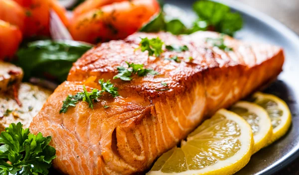 6 υγιεινές (και νόστιμες) τροφές που είναι πλούσιες σε βιταμίνη D