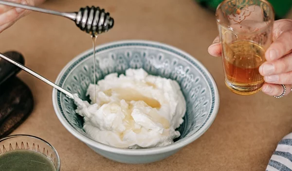 Γιαούρτι 0% ή 2%: Η μεγάλη διαφορά που πρέπει να γνωρίζεις (εκτός από τα λιπαρά)