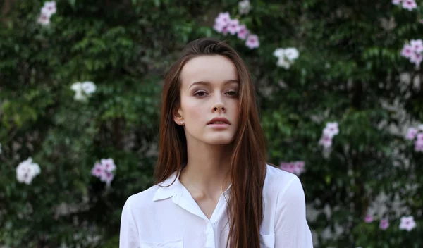 11 διαχρονικά μυστικά ομορφιάς (από τις μαμάδες) για να δείχνεις πάντα νέα