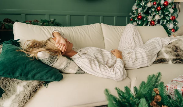 The way out of burnout: Ένας ψυχαναλυτής εξηγεί ότι δεν αρκεί μόνο το να χαλαρώσεις