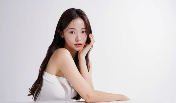 Banana botox: H φυσική μέθοδος αντιγήρανσης που προτιμούν όλοι τώρα αντί για botox