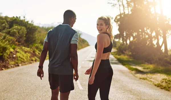 Πόσο fit μπορείς να γίνεις μόνο με το περπάτημα;