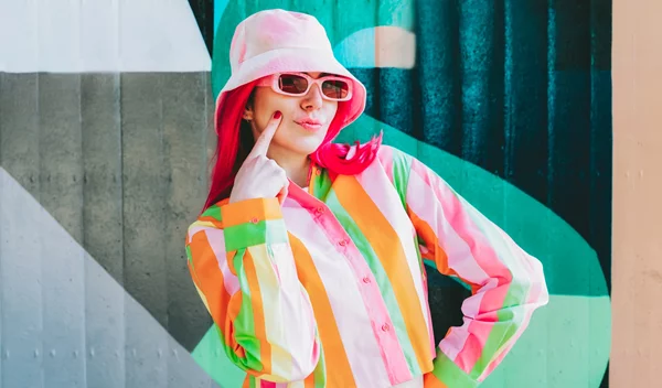 4 στιλιστικές συμβουλές για να καλωσορίσεις τον Απρίλιο με ξεχωριστό στιλ