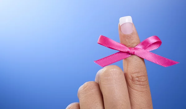 Μελάνωμα κάτω από τα νύχια: Τα 6 ύποπτα σημάδια