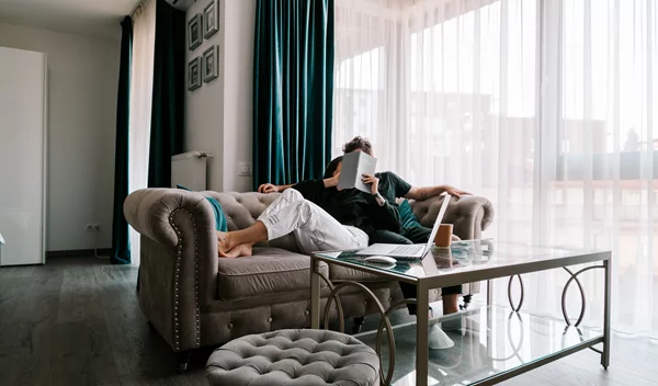 Πώς χτίζεται μια υγιής σχέση; 8 βήματα που θα σε βοηθήσουν