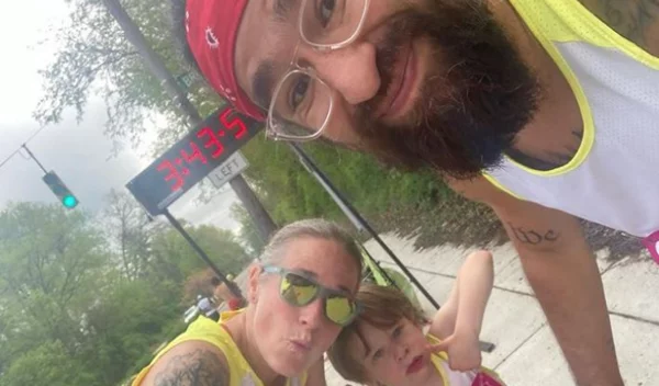 Μπορεί ένα 6χρονο παιδί να τρέξει μαραθώνιο; Η ιστορία του μικρού Ranier που δίχασε το κοινό