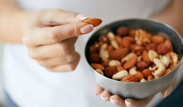 3 άγνωστα οφέλη του αμύγδαλου που θα σε εκπλήξουν