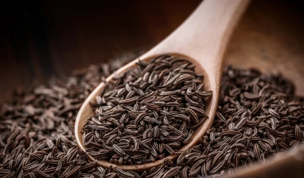 Κύμινο: Το μπαχαρικό που βοηθά στο αδυνάτισμα και την πέψη (να πώς θα το χρησιμοποιήσεις για τα οφέλη του!)