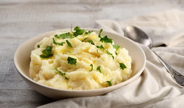 Έμεινε πουρές από τα χριστουγεννιάτικο τραπέζι; Δες τι μπορείς να φτιάξεις!