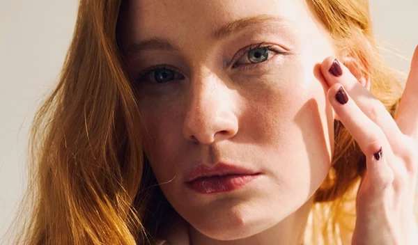 Το TikTok trick που θα δροσίσει το δέρμα σου μετά τον ήλιο