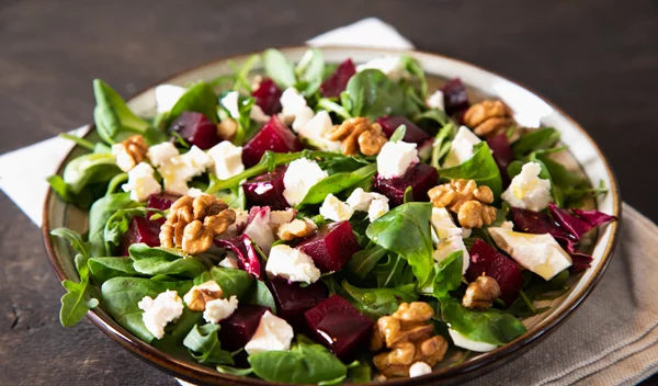 Ξέρεις τι οφέλη έχει η ρόκα; Το λαχανικό-ασπίδα της υγείας