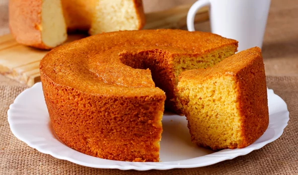 Συνταγή του πεντάλεπτου - Το πιο εύκολο κέικ χωρίς μίξερ