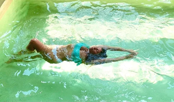 Aqua Kick Boxing για κάψιμο λίπους από την Χριστίνα Μαυρίδου