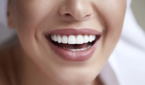 Ούλα που ματώνουν: Γιατί συμβαίνει και πώς να το αντιμετωπίσεις;