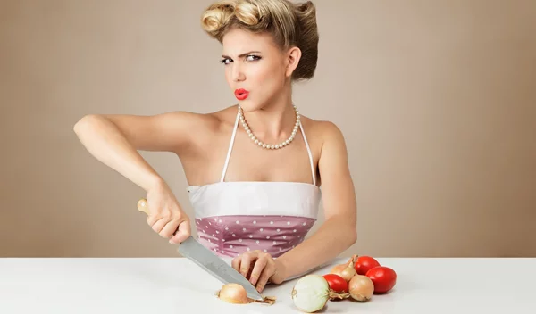 Τι θα συμβεί στο σώμα σου εάν τρως ωμά κρεμμύδια κάθε μέρα