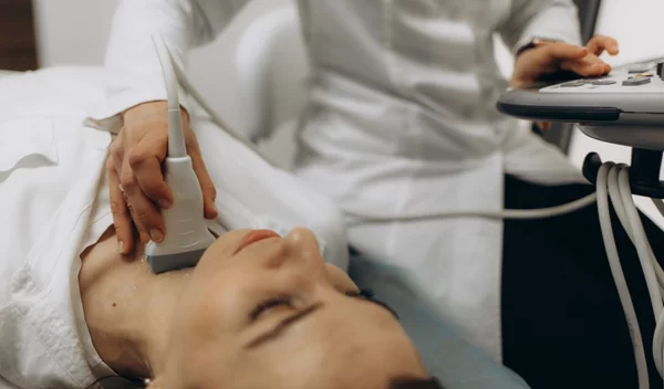 Αφαίρεση Θυρεοειδούς (Θυρεοειδεκτομή): Θα αλλάξει η ζωή μου μετά την επέμβαση; Τι πρέπει να περιμένω;