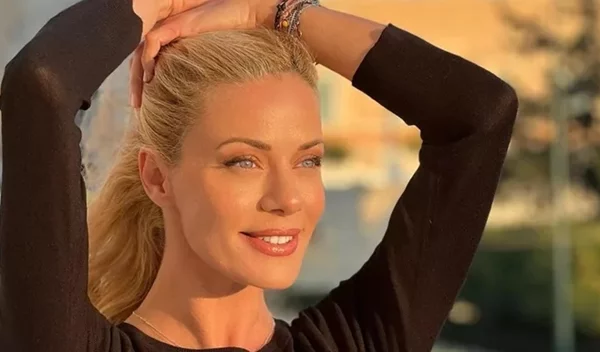 Ζέτα Μακρυπούλια: Το "ασυγχώρητο" beauty λάθος της που δεν πρέπει ποτέ να κάνεις κι εσύ