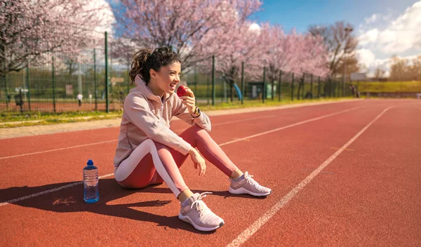 Τι να τρως πριν και μετά την άσκηση για ενέργεια, υψηλή απόδοση και βέλτιστη αποκατάσταση;