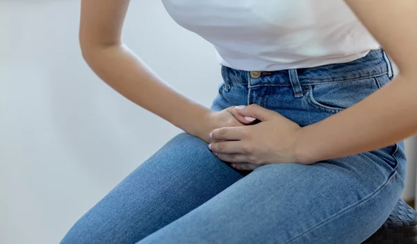 Ανακούφιση από τη δυσκοιλιότητα με φυσικό τρόπο: Η τεχνική της κινέζικης ιατρικής που βοηθά