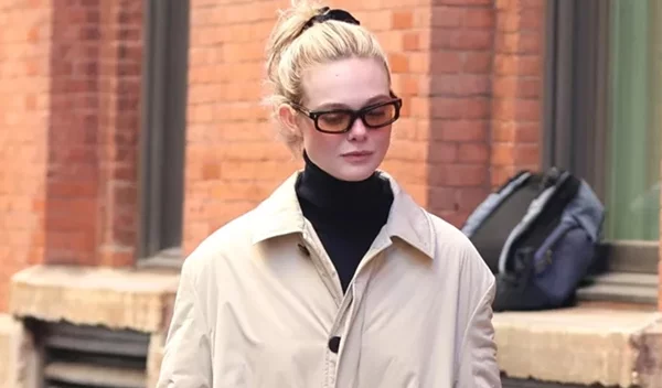 Ξέχνα τα skinny jeans: Αυτό είναι το denim παντελόνι που πρωταγωνιστεί το 2024