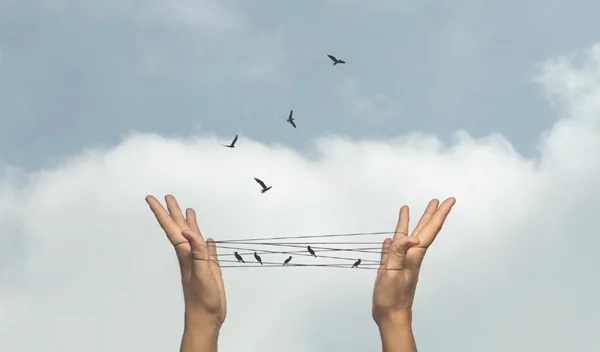 Πόσο συχνά νιώθεις την ανάγκη να ελέγχεις τα γεγονότα στη ζωή σου και στη ζωή των γύρω σου;