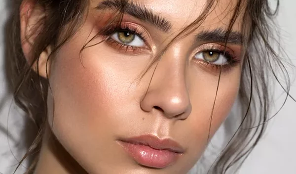 Αυτό το brow gel είναι ό, τι καλύτερο για τα φρύδια σου (δεν κοστίζει περισσότερο από έναν καφέ)