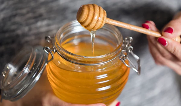 For The Love of Honey: 7 μοναδικά οφέλη του μελιού για την υγεία