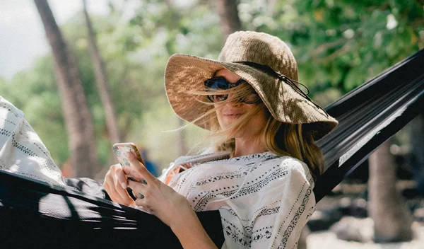 Πώς να είσαι ο εαυτός σου και να κερδίζεις την αποδοχή των άλλων;