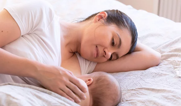 8 αλήθειες για το θηλασμό για μαμάδες