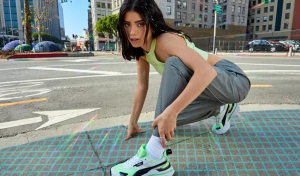 Η PUMA ενώνει τις δυνάμεις της με την Dixie D’Amelio | Τα Kosmo Rider sneakers είναι το νέο fashion obsession μας