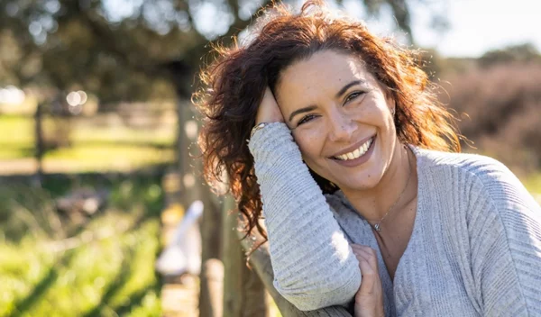 Πρόωρη εμμηνόπαυση: 6 facts για την ορμονική υποκατάσταση