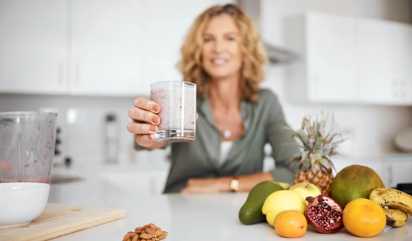 Πάνω από 50; Μάθε πώς να προλάβεις τους μυϊκούς τραυματισμούς με σωστή διατροφή