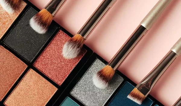 Οι επιλογές μας για έξυπνες beauty αγορές στην Black Friday