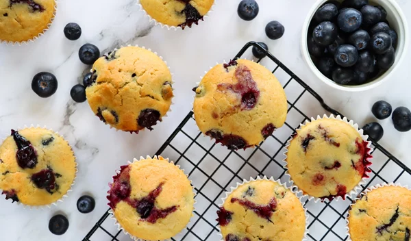 Mάφιν χωρίς αλεύρι, χωρίς ζάχαρη με μόνο τρία υλικά