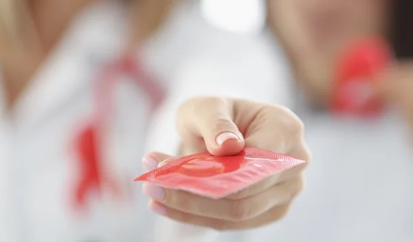 Μάθε σε 3' τι να κάνεις αν έσπασε το προφυλακτικό