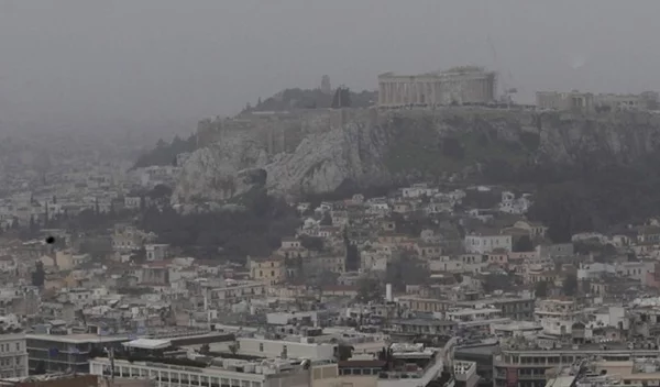 Αφρικανική σκόνη: Τι να κάνεις για να προστατευτείς; - Οι συμβουλές του ΕΟΔΥ