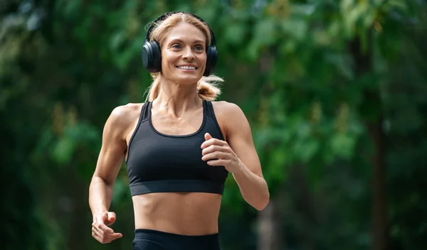 Ο μεταβολισμός μετά τα 40 δεν αλλάζει: Οι 3 πραγματικές αλλαγές που σε κάνουν να το πιστεύεις