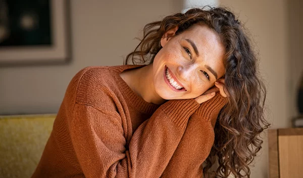 Θες να είσαι δημιουργική και γεμάτη αυτοπεποίθηση τη νέα σεζόν; Ξέρουμε ακριβώς πώς θα το πετύχεις!