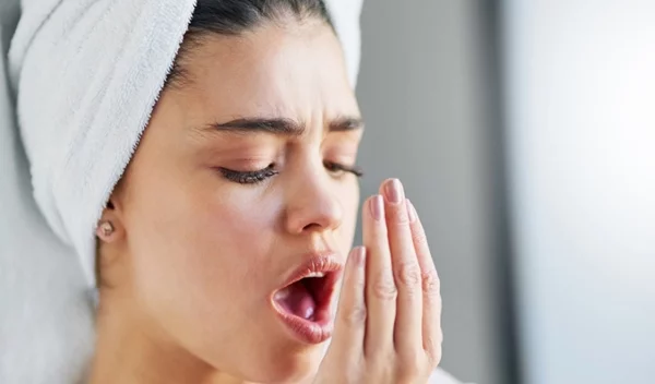 8 tips για να έχoυμε πάντα δροσερή αναπνοή