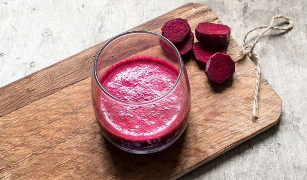 Smoothie γεμάτο πολυφαινόλες - Το συστατικό που σε κρατάει χορτάτη για ώρες!