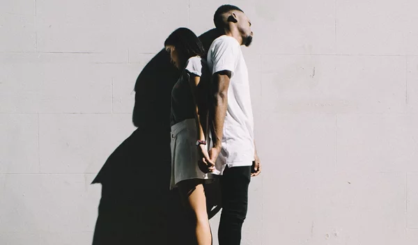 Γιατί απιστούμε;