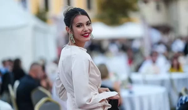 Καλεσμένη σε γάμο μετά τα 50: Τα makeup looks που θα κολακεύσουν τα πιο όμορφα χαρακτηριστικά σου