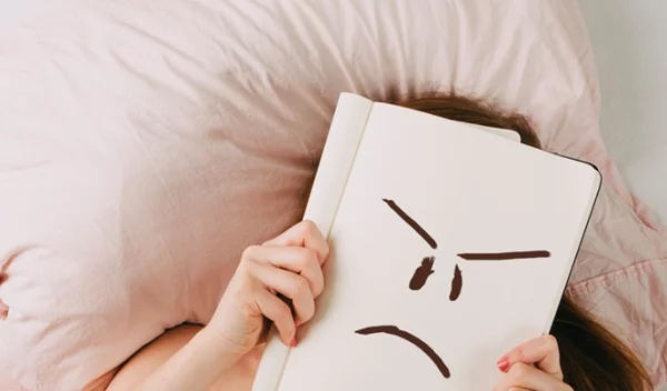 Άγχος ή στρες; Μήπως τα μπερδεύεις μεταξύ τους; Ποιο σε ταλαιπωρεί και τι μπορείς να κάνεις