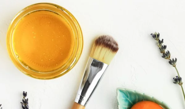 Δοκίμασε 4 διαφορετικές μάσκες προσώπου με αυγό