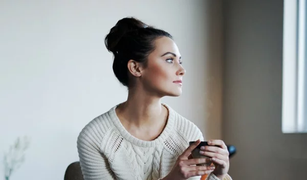 «Φοβάμαι μη μείνω μόνη»: 5 λόγοι που είσαι ακόμα single (τους είχες σκεφτεί;)