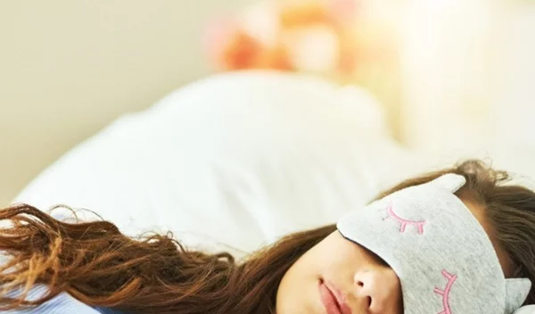 Υπάρχει θεραπεία για το ροχαλητό; Και ποια είναι η σχέση του με την υπνική άπνοια;