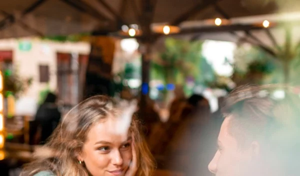 Γίνεται να βρεις σύντροφο στο Instagram; Σεξ από το πρώτο ραντεβού; 8 απόψεις για τις σχέσεις σχολιάζονται από τον ειδικό